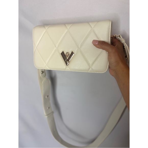 Valentino Orlandi Crème Quilted Shoulder Bag - Picture 3 of 4